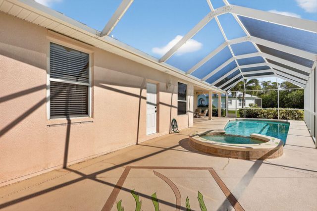 3075 73rd Place, Vero Beach, FL 32967