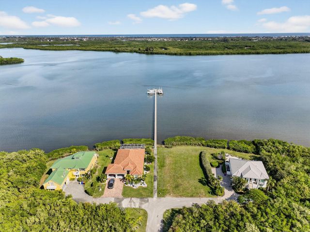 3075 73rd Place, Vero Beach, FL 32967