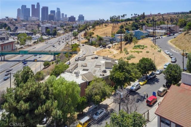 1550 Stadium Way 7, Los Angeles, CA 90012