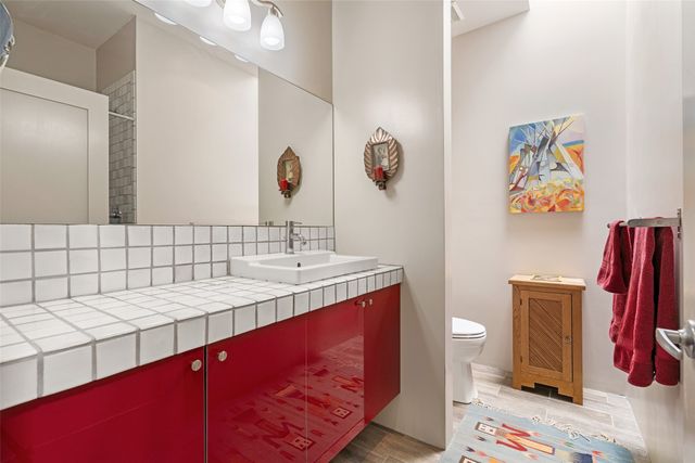 865A Camino Los Abuelos, Galisteo, NM 87540