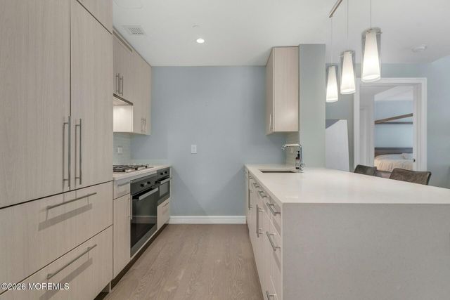 30 Melrose Terrace 206, Long Branch, NJ 07740