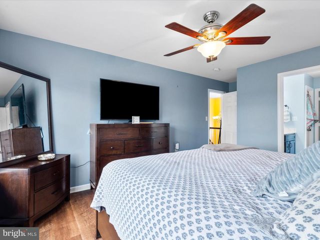 63 PARRON DR, Martinsburg, WV 25403