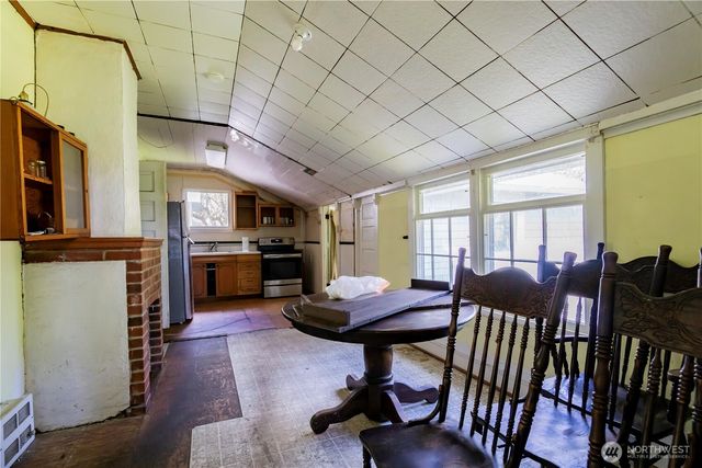 823 Lacey Street SE, Lacey, WA 98503