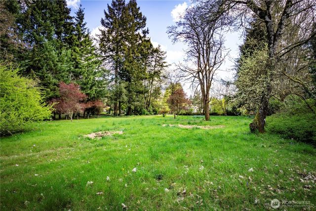 823 Lacey Street SE, Lacey, WA 98503