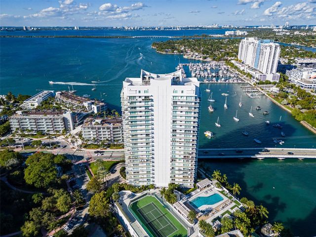 10 Venetian Way 1803, Miami Beach, FL 33139