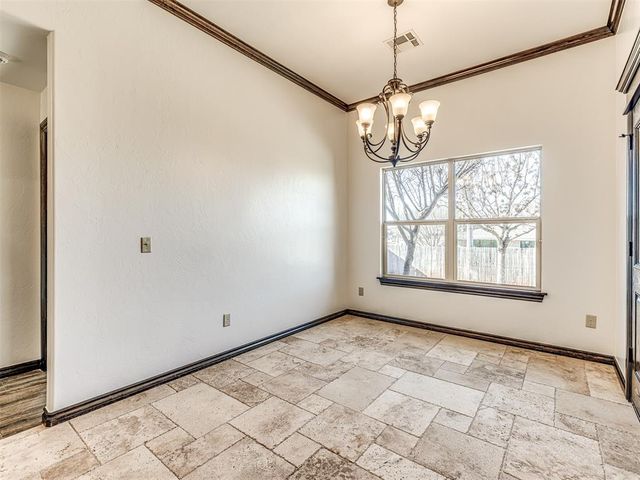 15925 James Thomas Court, Edmond, OK 73013