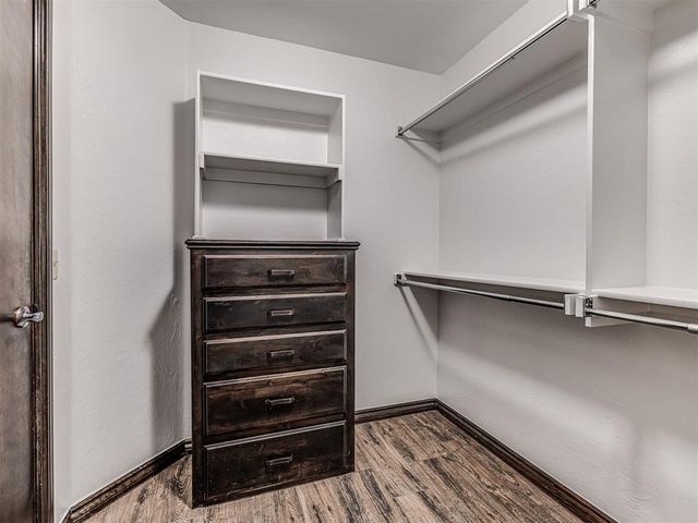 15925 James Thomas Court, Edmond, OK 73013