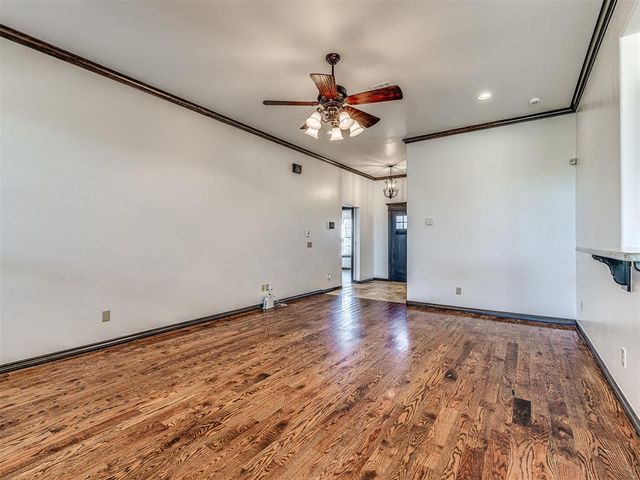 15925 James Thomas Court, Edmond, OK 73013