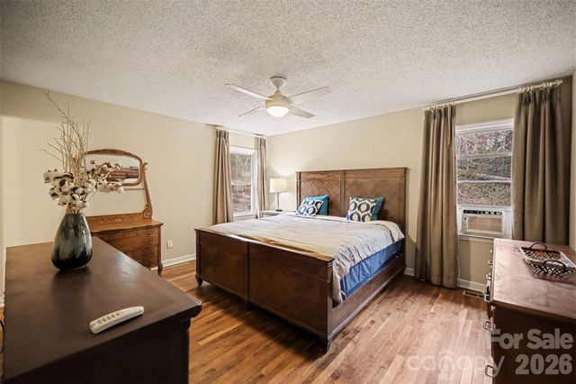 16421 Shallow Pond Road, Charlotte, NC 28278