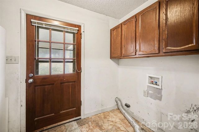 16421 Shallow Pond Road, Charlotte, NC 28278