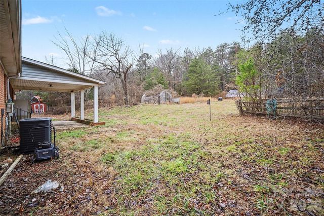 16421 Shallow Pond Road, Charlotte, NC 28278