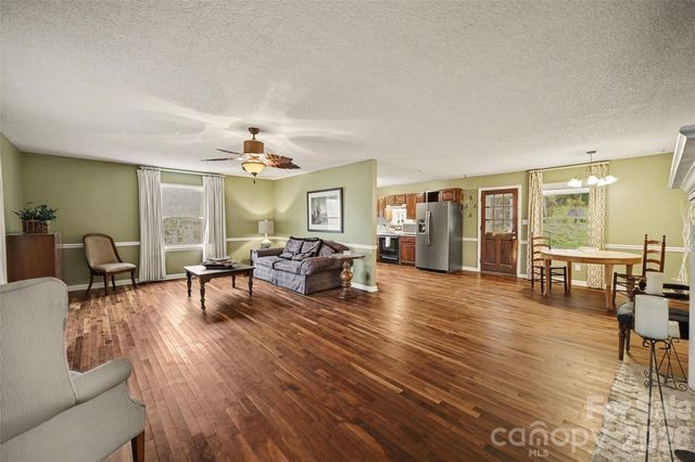 16421 Shallow Pond Road, Charlotte, NC 28278