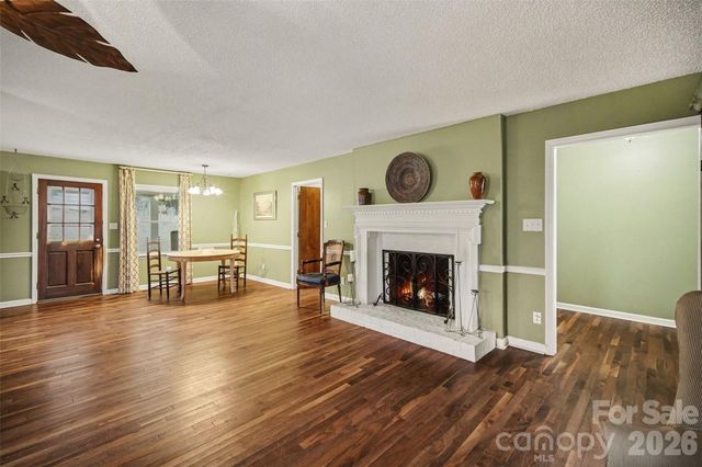 16421 Shallow Pond Road, Charlotte, NC 28278