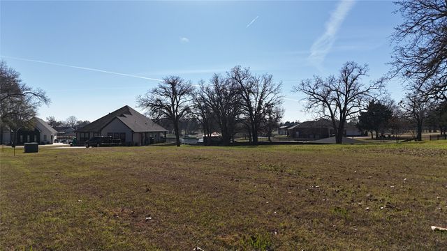 11 Bayview Circle, Corsicana, TX 75109