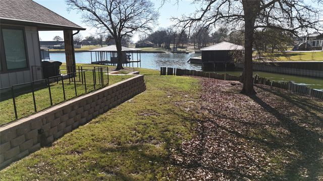 11 Bayview Circle, Corsicana, TX 75109