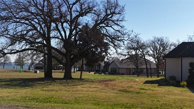 11 Bayview Circle, Corsicana, TX 75109