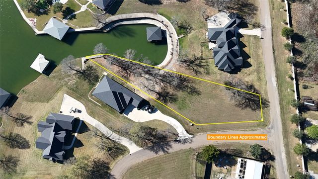 11 Bayview Circle, Corsicana, TX 75109