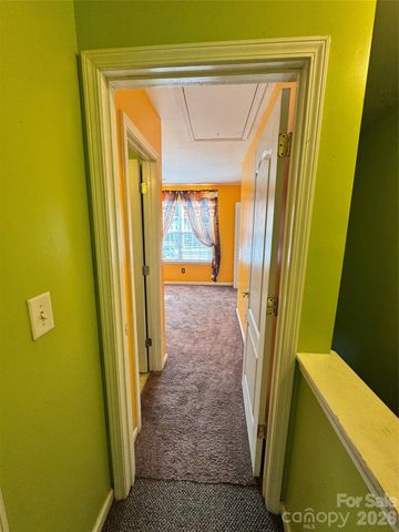 3055 Nevin Place Drive, Charlotte, NC 28269