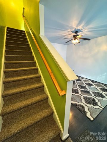 3055 Nevin Place Drive, Charlotte, NC 28269