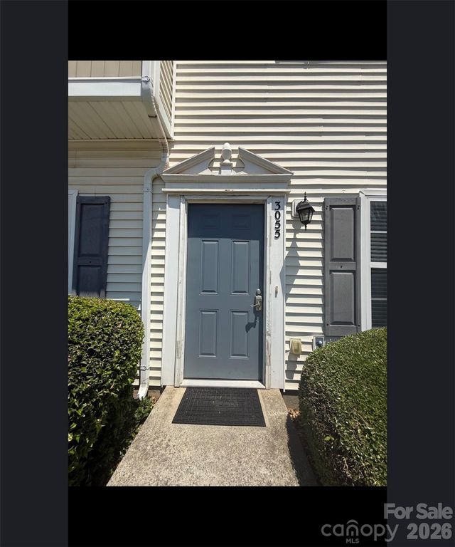 3055 Nevin Place Drive, Charlotte, NC 28269