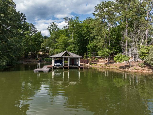 695 Boat Club Road, Hamilton, GA 31811