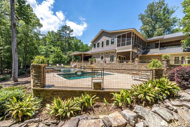 695 Boat Club Road, Hamilton, GA 31811