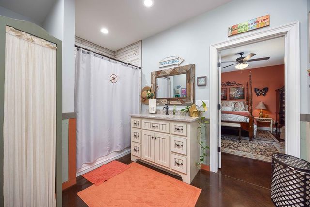 695 Boat Club Road, Hamilton, GA 31811