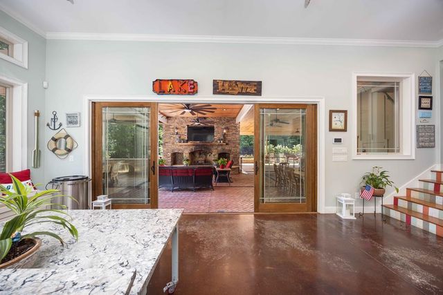 695 Boat Club Road, Hamilton, GA 31811