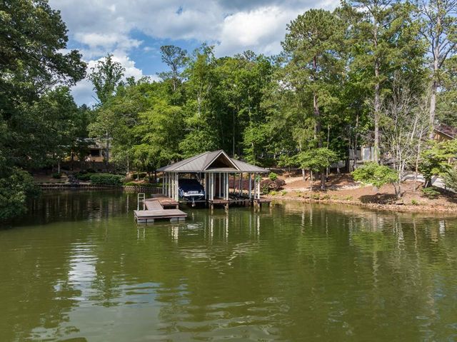 695 Boat Club Road, Hamilton, GA 31811