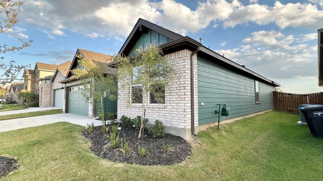10825 BLACK ONYX Drive, Fort Worth, TX 76036