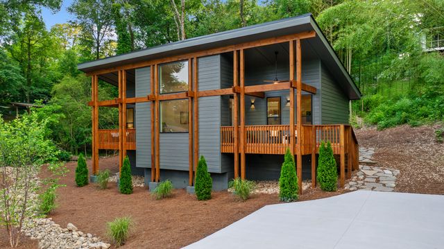 3509 Sleepy Hollow Road, Chattanooga, TN 37415