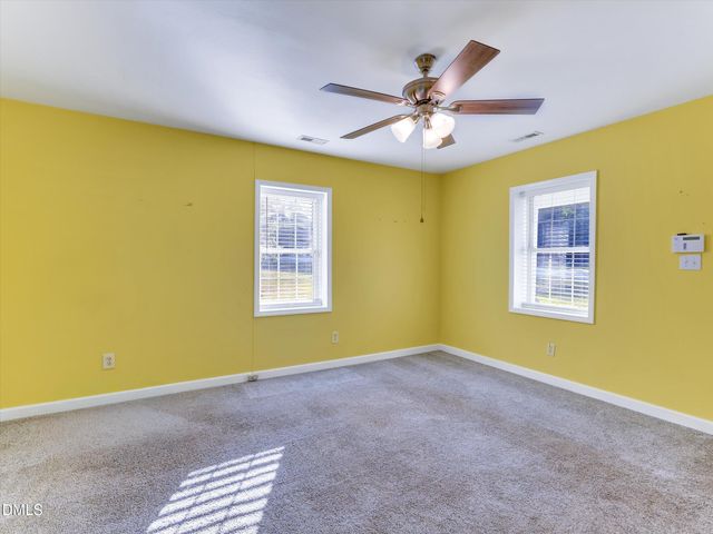 4107 Old Us Highway 64, Zebulon, NC 27597