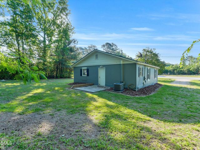 4107 Old Us Highway 64, Zebulon, NC 27597