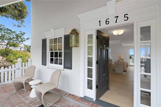 1675 Tahiti Avenue, Laguna Beach, CA 92651