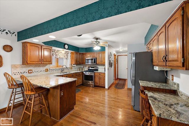 17331 Lorraine Drive, Macomb, MI 48044