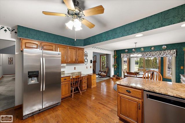 17331 Lorraine Drive, Macomb, MI 48044