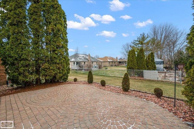 17331 Lorraine Drive, Macomb, MI 48044