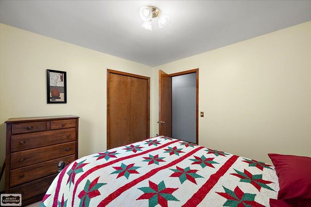 17331 Lorraine Drive, Macomb, MI 48044