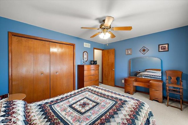 17331 Lorraine Drive, Macomb, MI 48044