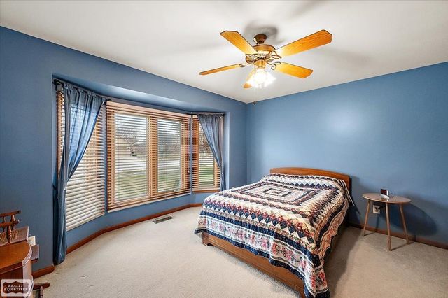 17331 Lorraine Drive, Macomb, MI 48044