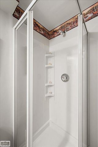 17331 Lorraine Drive, Macomb, MI 48044