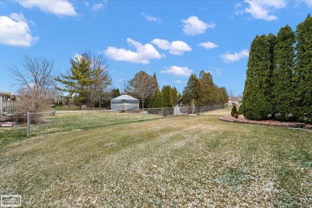 17331 Lorraine Drive, Macomb, MI 48044