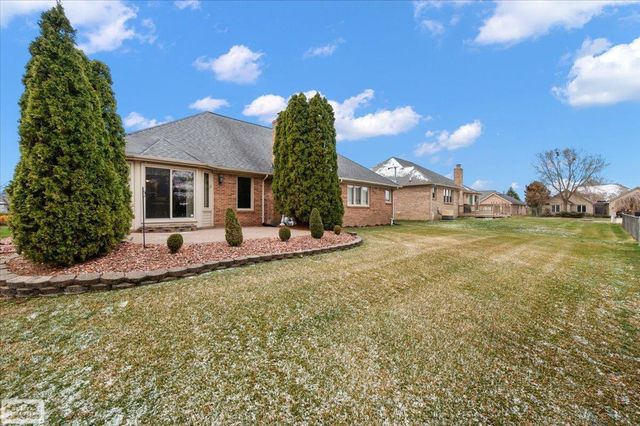 17331 Lorraine Drive, Macomb, MI 48044