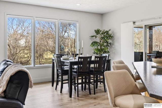 10030 S 162nd Street, Omaha, NE 68136