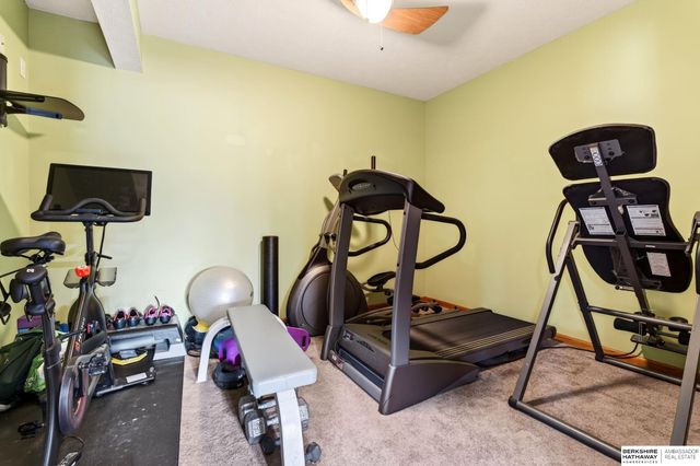 10030 S 162nd Street, Omaha, NE 68136