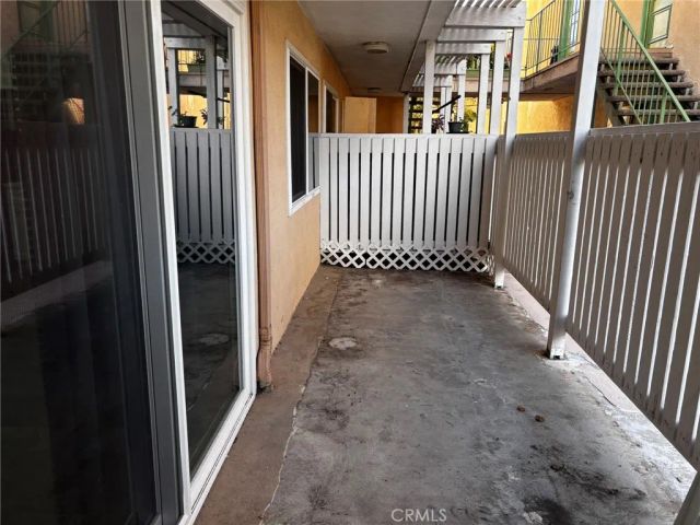 121 Sinclair Avenue 103, Glendale, CA 91206