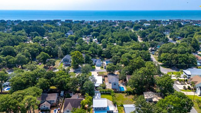 1022 S Hollywood Dr., Surfside Beach, SC 29575