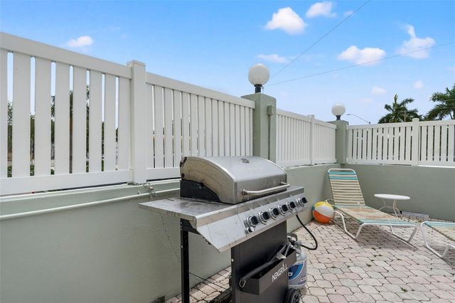 7321 CENTRAL AVENUE 407, St Petersburg, FL 33710