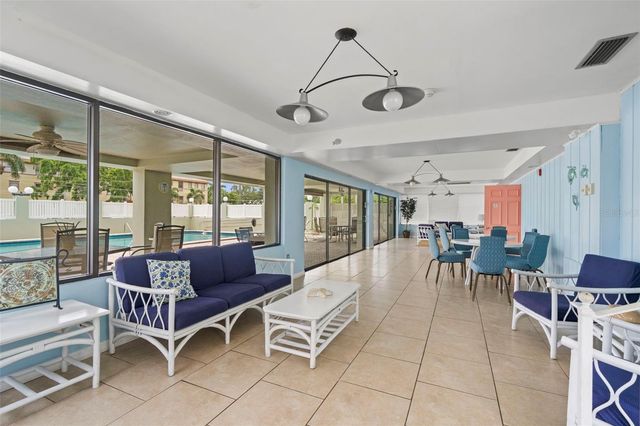 7321 CENTRAL AVENUE 407, St Petersburg, FL 33710