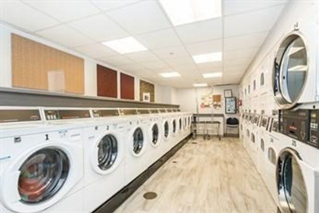 44 Washington St 318, Brookline, MA 02445